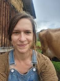 Experienced caretakers seeking winter home to care for