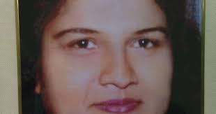 guava gardens: Pearl Potter died January 2015 and her mother, Shirley  December 2015