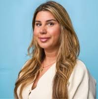 100+ profilů „Kaya“