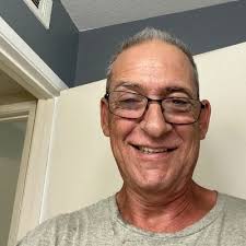 Jonathan Switzer (@JonathanSwitzer)