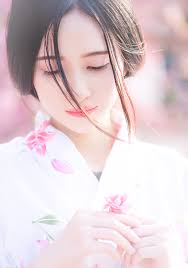 Image result for tranh ve thieu nu viet nam