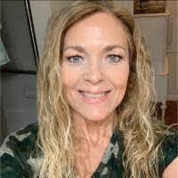 Stacy Maples's Instagram, Twitter & Facebook