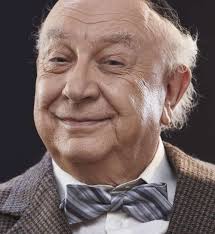 Ator de imenso talento, ele morreu aos 82 anos de . P Ez5fidpvv6sm