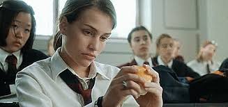 Piper perabo+jessica pare@lost and delirious 02. Spiderliliez Piper Perabo As Paulie Oster Jessica Pare As