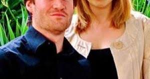 Leach and Powell plan outdoor Aug. 21 vows