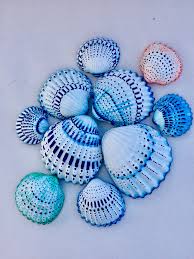 Jul 22, 2021 · shop bella coastal for all the best in coastal wall art genres, including seascapes, landscapes, beaches, abstracts, wildlife and botanicals. Lovely Shells A Friend Colored For Me Shell Crafts Shell Crafts Diy Seashell Crafts