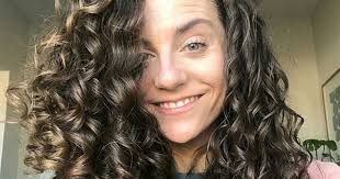 Take proper care of your 3a curls with these key tips. 5 Things All The Wavy Haired Girls Want To Know Naturallycurly Com
