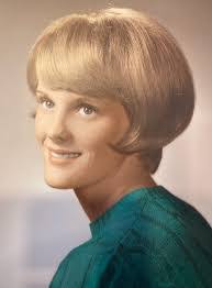 Linda Dunlap's Instagram, Twitter & Facebook