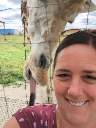 Lori Hales's Instagram, Twitter & Facebook