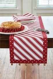 20 Awesome Diy Office Organization Ideas That Boost Efficiency Holiday Table Runner Table Runner And Placemats Christmas Table Runner