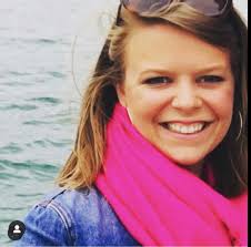 Tête-à-tête with Alexandra Martin @millennial_needlepointer Joyce ...