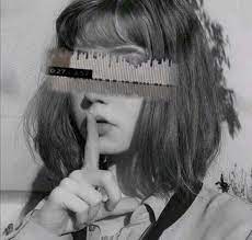𝑺𝑨𝑭𝑨𝑨𝑵𝑯 in 2021 photo ideas girl teenage girl photography bad girl aesthetic