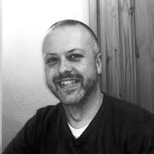 James Platts (@licensedrhino)