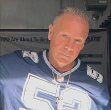 Sean Swenson in his first Professional debut, takes one DEEP for the  Cleburne Railroaders 💣 CLE 7