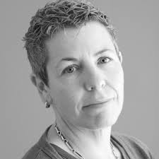 Michele Barker's Instagram, Twitter & Facebook