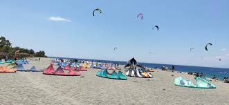 Punta Pellaro centro dItalia del Kite: surfisti da tutta la penisola per  il 1° Memorial Paolo Rogolino