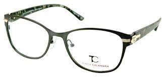 Comenzó su carrera en las pasarelas gracias a su amiga teté coustarot quien la llevó a conocer al. Lentes Teresa Calandra Tienda Online De Zapatos Ropa Y Complementos De Marca