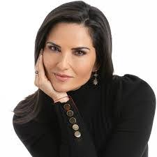 Helena Alvarez's Instagram, Twitter & Facebook