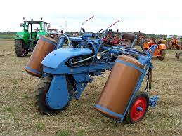 Tracteur Enjambeur Bob 57 2 Trois Roues Exposition A Sai Flickr