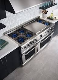 Major Kitchen Appliances Gas Range Whoa 6 Burners And A Healthy Grill Plate Double Oven Whe Major Kitchen Appliances Kitchen Design Kitchen Remodel Small