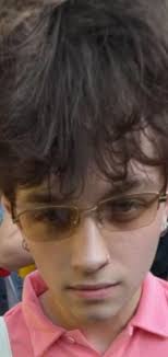 HELLLOOOOO AND HAPPPPY FRIDAY!!! NEW VIDEO OUT NOW GO WATCH 🌟🌟 LOVE YOU  ALL SO SO SO MUCH HAVE AN AMAZING WEEKEND.