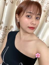 Mình cần mua chậu sành-Sứ để để gắn cây bonzai này. Ai ở TPHCM có nhắn mình  nha. Mua tầm 5 cái