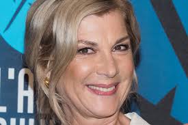 @michelelaroqueofficiel posted on their instagram profile: Michele Laroque A Subi 11 Operations Et Relativise Le Confinement