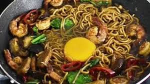 Cooking yee mee for today! Resepi Yee Mee Kicap