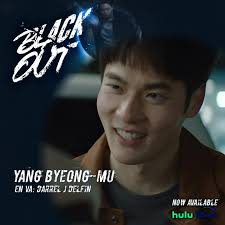 Yesterday evening, with the permission of Katie Venable and our coffee  shop, I've set up a memorial table for @BradVenable for others to leave  their love. I agreed, I would be here