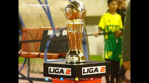 Boaz solossa tak ragu bahwa borneo fc bisa juara liga 1 2021/2022. Begini Bentuk Dan Detail Thropy Liga 2 Indonesia 2018 Youtube