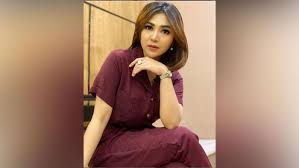 Trio macan adalah grup vokal dangdut asal jombang jawa timur yang terdiri dari aulia akbar, alam fakhri, willyandro thunggara, vhysnu satya, lia amelia, chacha sherly dan dara rafika. Xricz Vbiumxxm