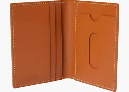 The owner of a victoire wallet and an insert victoire can choose to use only the victoire wallet, or the entire set or. Goyard Saint Marc Card Case Goyardine Black Hype Clothinga