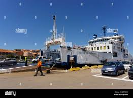 Italia Sardegna - Palau. Porto. Traghetto per lisola della Maddalena Foto  stock - Alamy