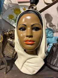 It's Tammy's cousin Tina!