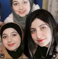 pin by نرجس on جـلـاديـن in 2021 horse girl photography anime boy hair digital art girl