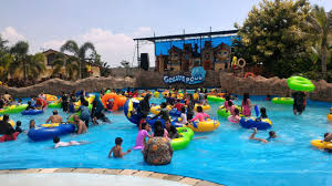 Pin Oleh Shalli Kontraktor Waterboom Di Water Boom Gazebo Ruko Bali