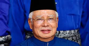 Oleh kerana bajet 2021 hanyalah rm8billion lebih tinggi berbanding perbelanjaan kerajaan tahun 2019, maka timbulnya persoalan keberkesanan bajet tahun 2021 untuk menyelamatkan negara dan rakyat. Malaysian Prime Minister Loses Support After Revealing Dietary Preference