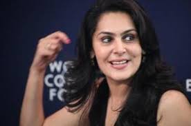 Beautiful TV anchors in Indian News media