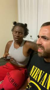 Happy birthday 🎊 Shonda 😁