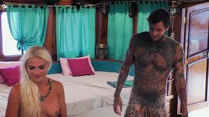 German Reality TV Nudity - video 44 - ThisVid.com