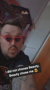 Let's get to know each other, write in the comments where you are from,  your age (if you like) and what motivates you to admire Dan, or since when  have you known