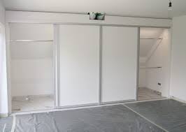 Kleiderschranke Mit Schiebeturen Archives Schreiner Burkhardt Begehbarer Schrank Kleiderschrank Fur Dachschrage Kleiderschrank Schiebeturen