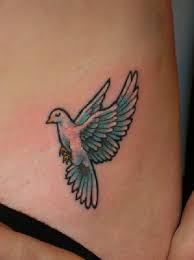 Two love bird and heart tattoo. Lovely Small Love Bird Tattoo For Women Wrist Segerios Com