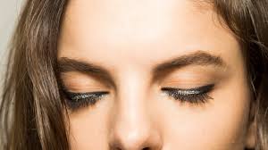 Explore the newest eyeliner looks, tips, trends & tutorials when you visit maybelline.com! 9 Eyeliner Tricks That Will Change Your Life Or At Least Save You Time Glamour
