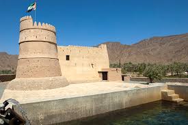 The united arab emirates's biggest and oldest fort pays homage to a lost era. Fujairah A History Lover S Guide To Forts And Mosques Ihg Travel Blog