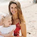 Jeanna Ness's Instagram, Twitter & Facebook