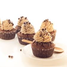 Une Recette Gourmande De Cupcake Au Chocolat Et A La Creme De Marrons Facile Et Assez Rapide A Realiser Cupcake Chocolat Recette Cupcake Recette Cupcake Facile