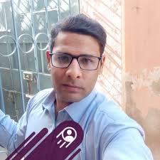 دو دنوں سے سوشل میڈیا پر اس جوڑے کا مذاق اڑیا جارہا ہے ، کہ آج پھر ڈالر جیت  گیا ، مگر حقیت یہ ہے کہ یہ نوجوان پہلے ..See Mor