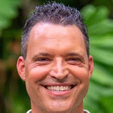 Dustin Burnham's Instagram, Twitter & Facebook