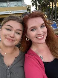 New Moderator Alert, 💕🎀🥂 Meet Amir Johnson She's a boss in every sense.  Entrepreneur, mom, creator, and a whole girl's girl. We got